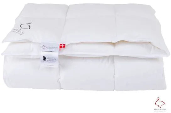 Ringsted täcke - Snödrottningen - varm - 240x220 cm